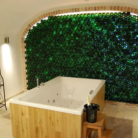 La Nuit Etoilee Chez Champagne Mathelin *